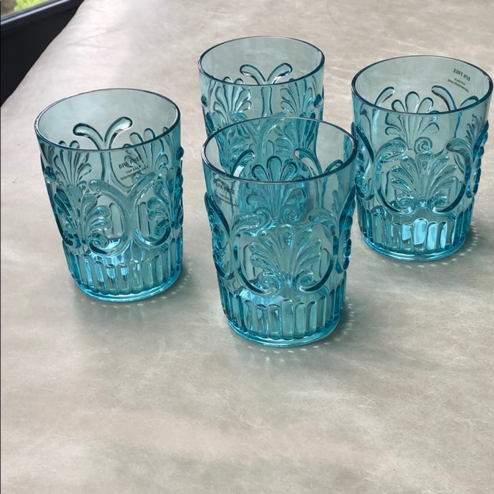 Blue clear plastic ornamental cups